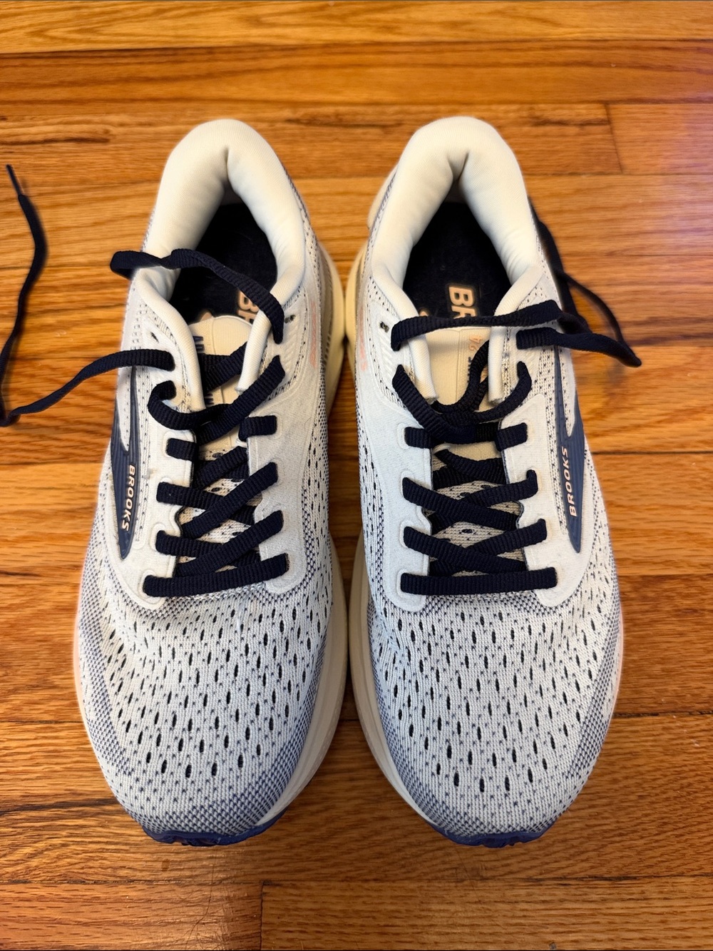 Brooks women’s  Athletic Running Shoes - Light Gray and Navy